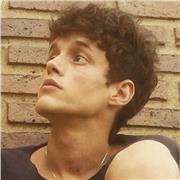 Profesor de Filosofia, Psicología y Humanidades en general. Presencial o remoto, según mutua conveniencia